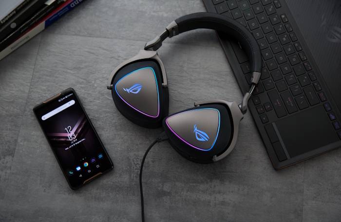 ASUS ROG Delta II
