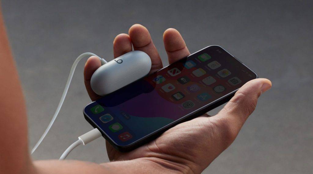 Beats Solo Buds