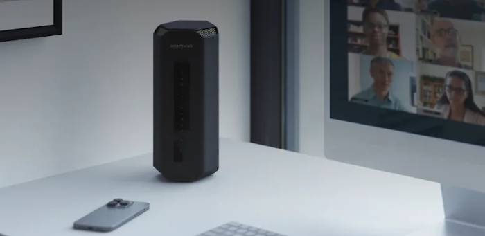 Netgear Nighthawk RS700S